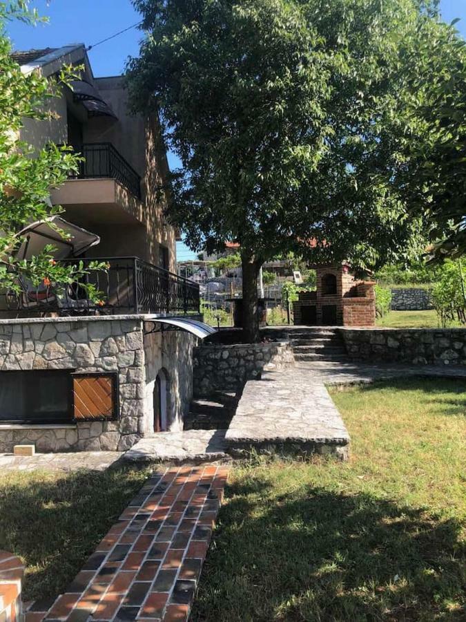 T-A Apartment Rijeka Crnojevića Kültér fotó