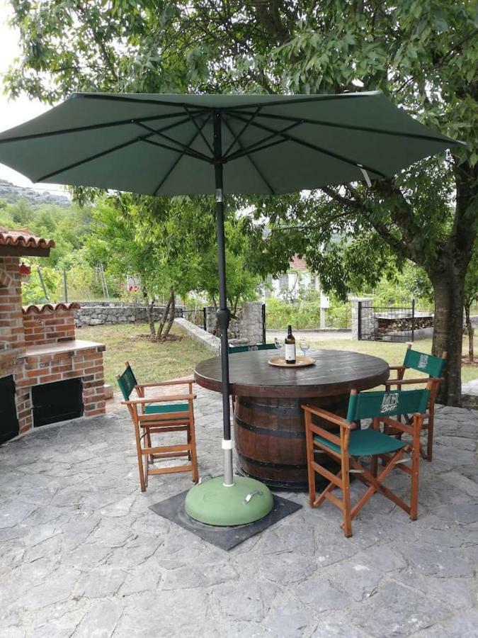 T-A Apartment Rijeka Crnojevića Kültér fotó
